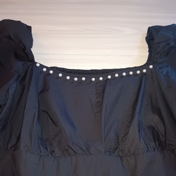 Plus size Pearl's Beaded Square Neck Flare Sleeve Dress - Picture 7 of 13